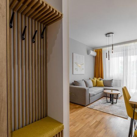נובי סאד Arena Big Luxury Apartments מראה חיצוני תמונה