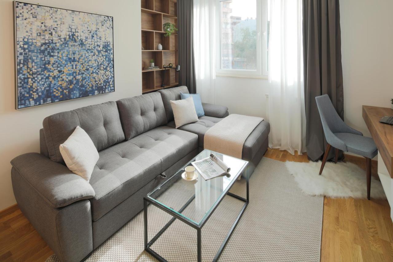 נובי סאד Arena Big Luxury Apartments מראה חיצוני תמונה