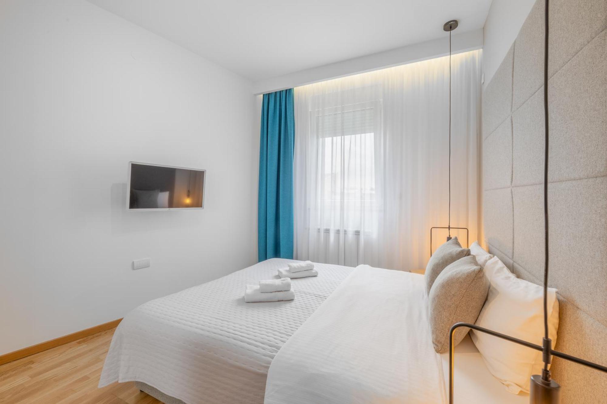 נובי סאד Arena Big Luxury Apartments מראה חיצוני תמונה