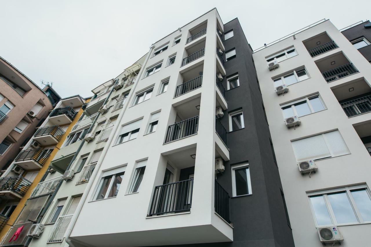 נובי סאד Arena Big Luxury Apartments מראה חיצוני תמונה