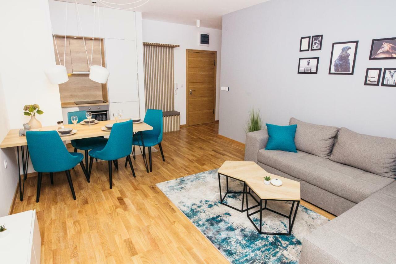 נובי סאד Arena Big Luxury Apartments מראה חיצוני תמונה