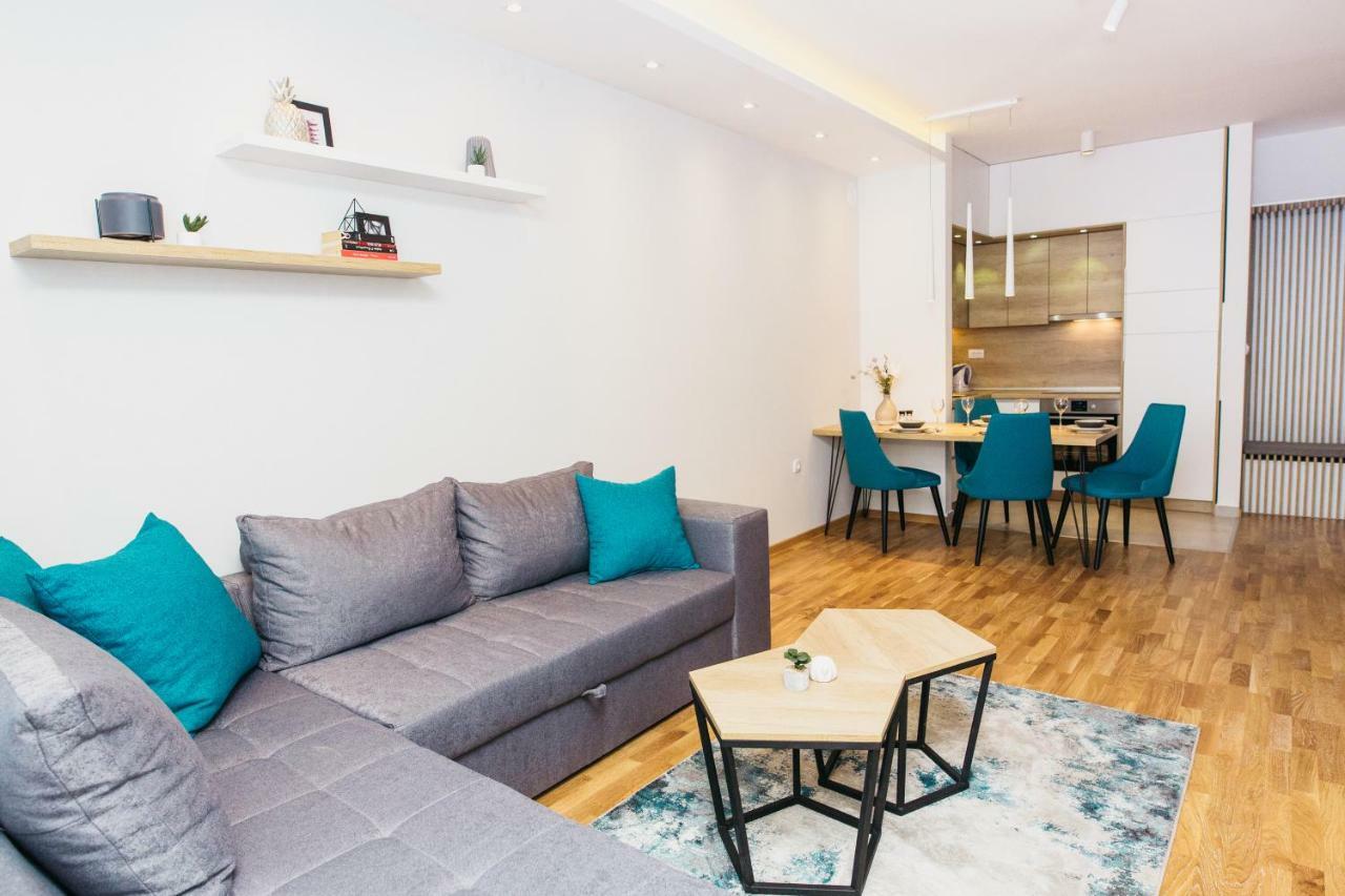 נובי סאד Arena Big Luxury Apartments מראה חיצוני תמונה