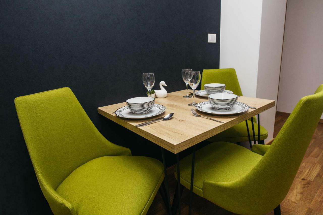 נובי סאד Arena Big Luxury Apartments מראה חיצוני תמונה